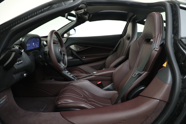 Used 2018 McLaren 720S Luxury for sale $259,900 at Aston Martin of Greenwich in Greenwich CT 06830 20
