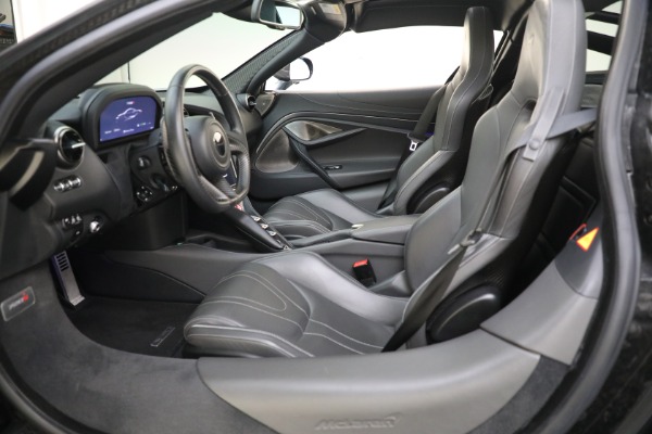 Used 2018 McLaren 720S Luxury for sale $249,900 at Aston Martin of Greenwich in Greenwich CT 06830 21