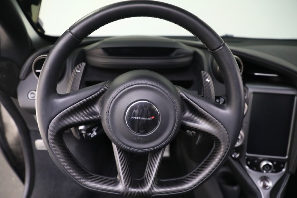 Used 2018 McLaren 720S Luxury for sale $249,900 at Aston Martin of Greenwich in Greenwich CT 06830 23
