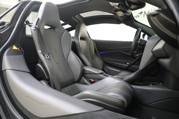 Used 2018 McLaren 720S Luxury for sale $249,900 at Aston Martin of Greenwich in Greenwich CT 06830 26