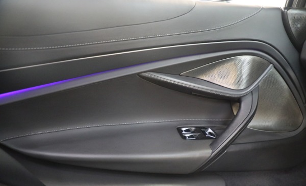 Used 2018 McLaren 720S Luxury for sale $249,900 at Aston Martin of Greenwich in Greenwich CT 06830 27