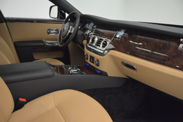 Used 2011 Rolls-Royce Ghost for sale Sold at Aston Martin of Greenwich in Greenwich CT 06830 27