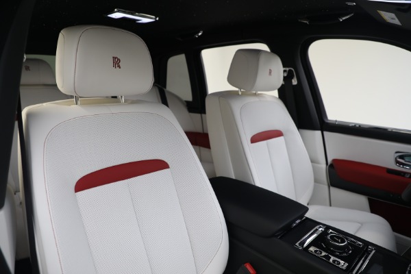 New 2023 Rolls-Royce Black Badge Cullinan for sale $481,500 at Aston Martin of Greenwich in Greenwich CT 06830 25