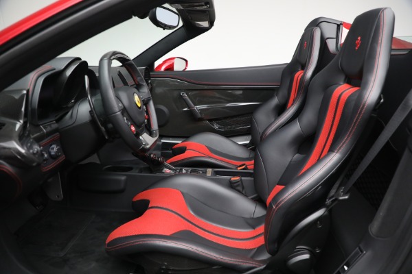Used 2015 Ferrari 458 Speciale Aperta for sale $979,900 at Aston Martin of Greenwich in Greenwich CT 06830 20
