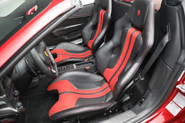 Used 2015 Ferrari 458 Speciale Aperta for sale $979,900 at Aston Martin of Greenwich in Greenwich CT 06830 21