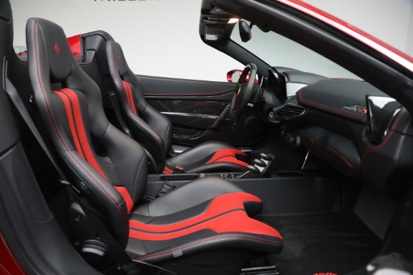 Used 2015 Ferrari 458 Speciale Aperta for sale $979,900 at Aston Martin of Greenwich in Greenwich CT 06830 23