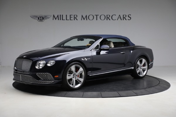 Used 2017 Bentley Continental GT Speed for sale $144,900 at Aston Martin of Greenwich in Greenwich CT 06830 16
