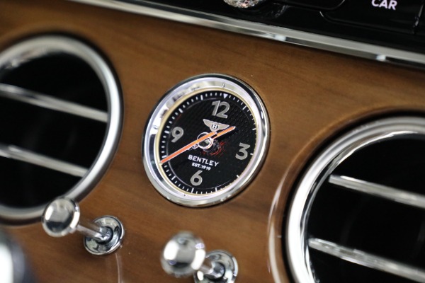 New 2023 Bentley Continental GTC V8 for sale $290,700 at Aston Martin of Greenwich in Greenwich CT 06830 27