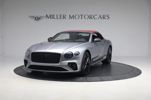 New 2023 Bentley Continental GTC S V8 for sale $347,515 at Aston Martin of Greenwich in Greenwich CT 06830 15