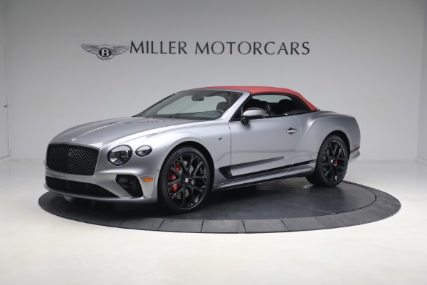 New 2023 Bentley Continental GTC S V8 for sale $347,515 at Aston Martin of Greenwich in Greenwich CT 06830 17
