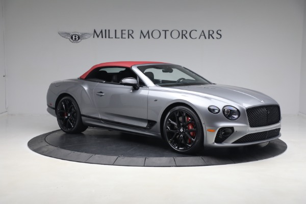 New 2023 Bentley Continental GTC S V8 for sale $347,515 at Aston Martin of Greenwich in Greenwich CT 06830 28