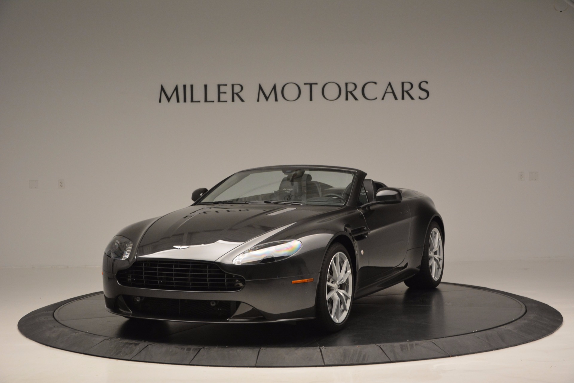 Used 2016 Aston Martin V8 Vantage S Roadster for sale Sold at Aston Martin of Greenwich in Greenwich CT 06830 1