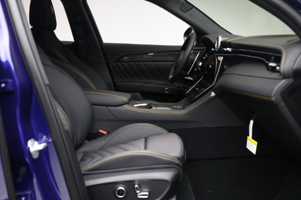 New 2023 Maserati Grecale Modena for sale Sold at Aston Martin of Greenwich in Greenwich CT 06830 17