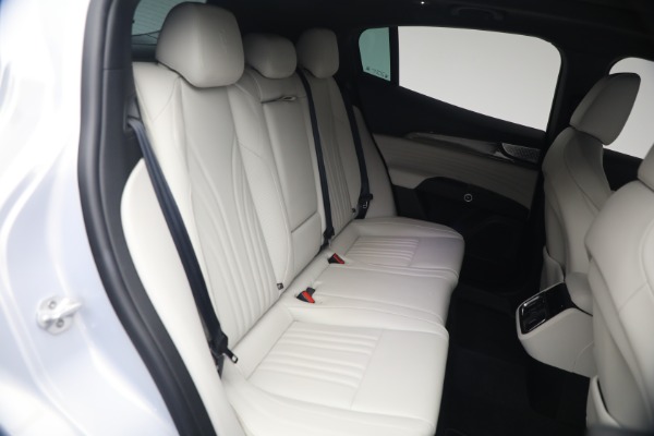 Used 2023 Maserati Grecale Modena for sale $44,900 at Miller Motorcars Aston Martin in Greenwich CT 06830 21