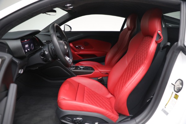 Used 2017 Audi R8 5.2 quattro V10 for sale Sold at Miller Motorcars Aston Martin in Greenwich CT 06830 14