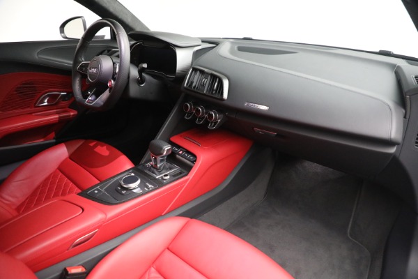 Used 2017 Audi R8 5.2 quattro V10 for sale Sold at Miller Motorcars Aston Martin in Greenwich CT 06830 16