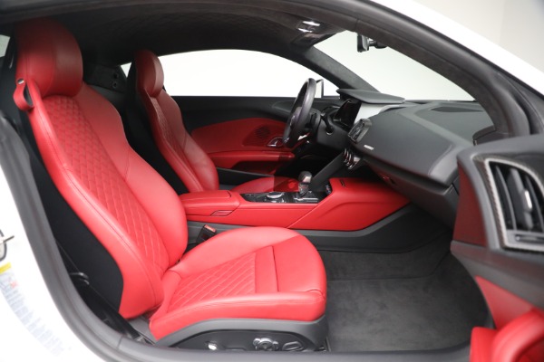 Used 2017 Audi R8 5.2 quattro V10 for sale Sold at Miller Motorcars Aston Martin in Greenwich CT 06830 17