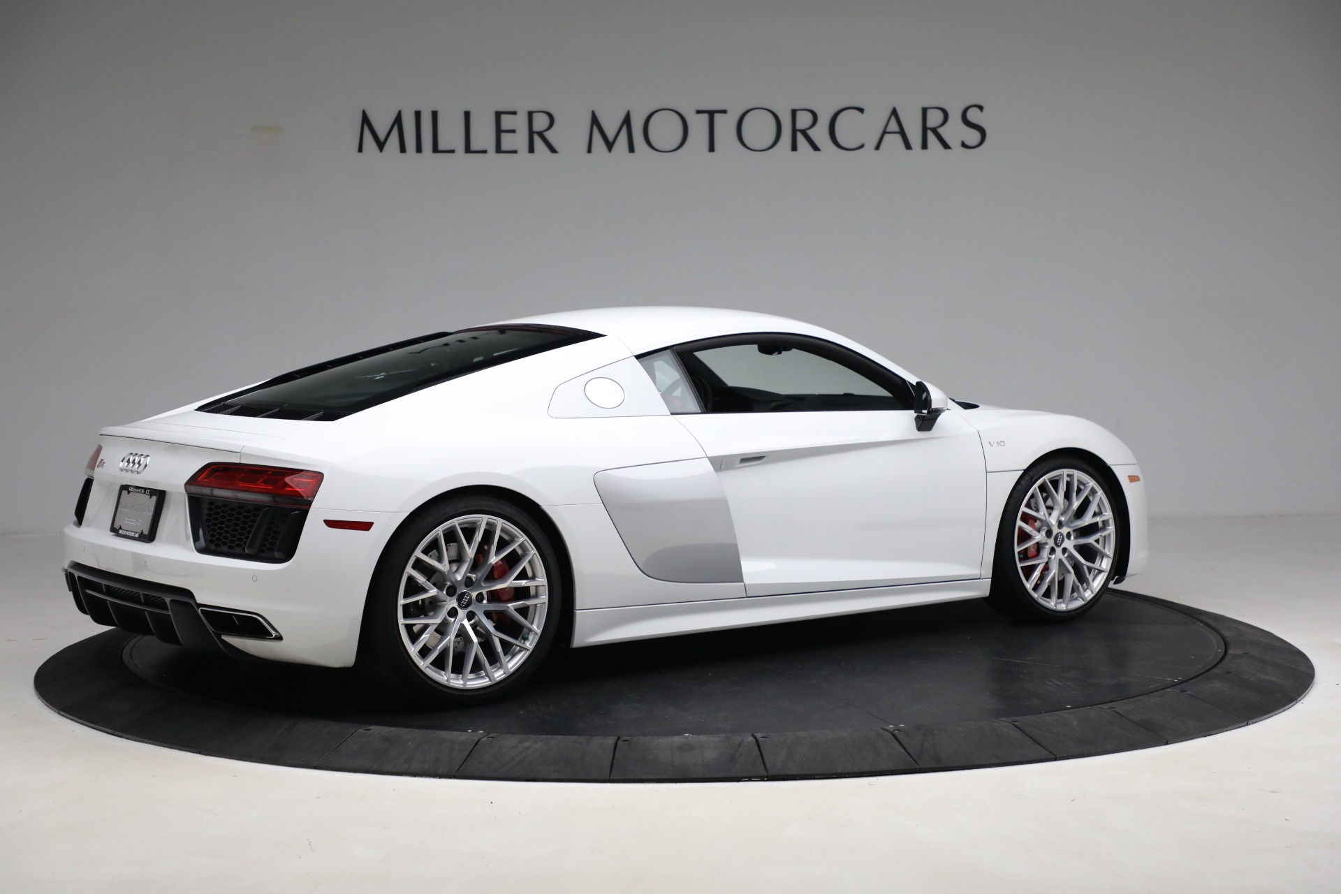 Pre-Owned 2017 Audi R8 5.2 quattro V10 For Sale (Special Pricing ...