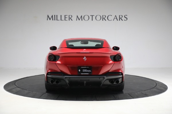Used 2022 Ferrari Portofino M for sale $301,900 at Aston Martin of Greenwich in Greenwich CT 06830 18