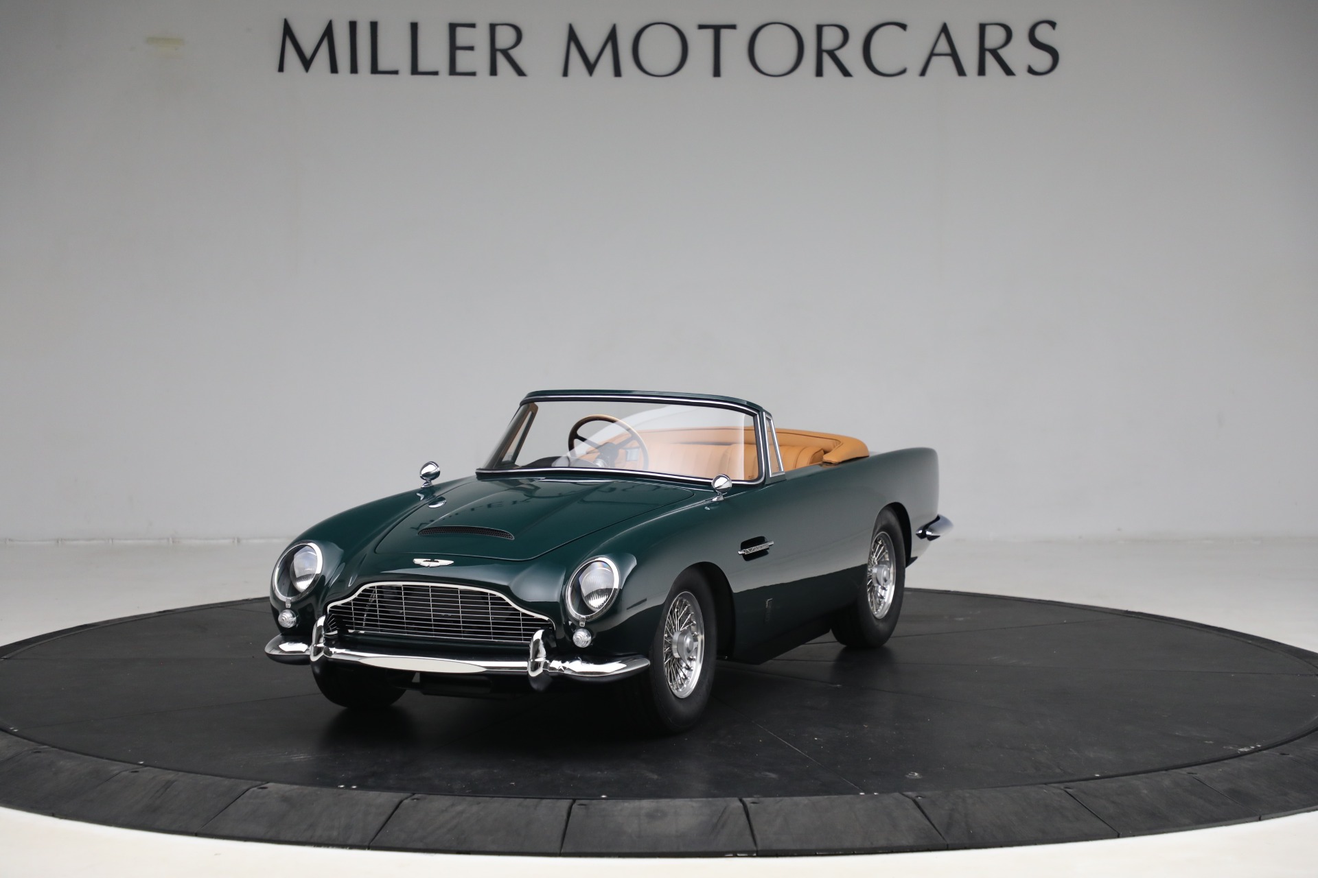 New 2023 Aston Martin DB5 for sale $78,000 at Aston Martin of Greenwich in Greenwich CT 06830 1