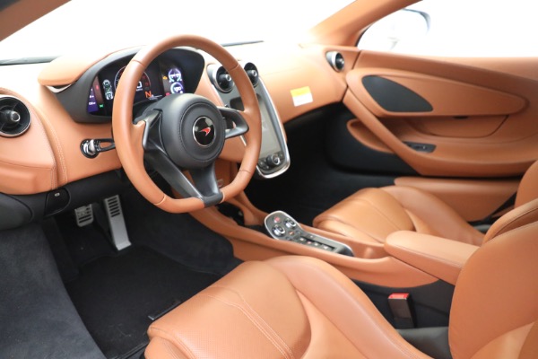 Used 2017 McLaren 570S for sale $166,900 at Aston Martin of Greenwich in Greenwich CT 06830 20