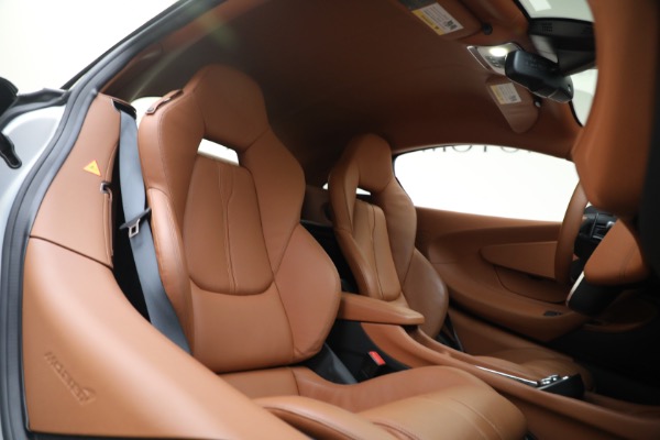 Used 2017 McLaren 570S for sale $166,900 at Aston Martin of Greenwich in Greenwich CT 06830 21