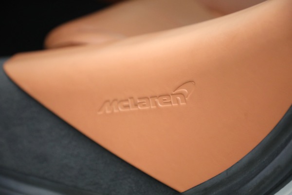 Used 2017 McLaren 570S for sale $166,900 at Aston Martin of Greenwich in Greenwich CT 06830 25