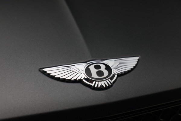 Used 2022 Bentley Bentayga Speed for sale $239,900 at Aston Martin of Greenwich in Greenwich CT 06830 15