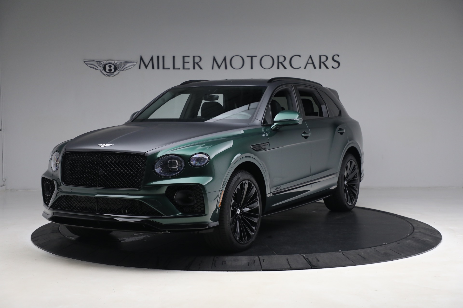 Used 2022 Bentley Bentayga Speed for sale $239,900 at Aston Martin of Greenwich in Greenwich CT 06830 1