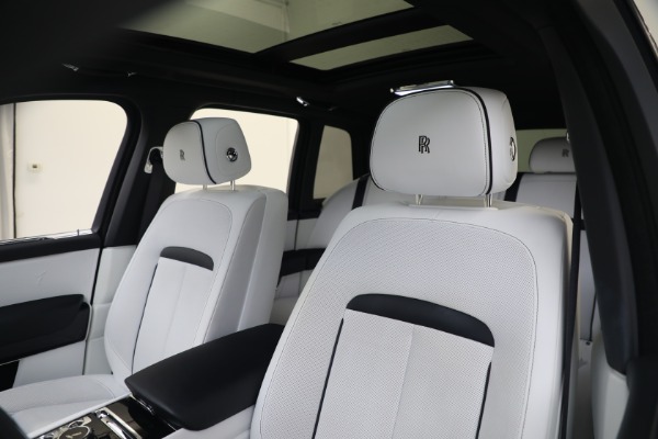 Used 2020 Rolls-Royce Cullinan for sale $305,900 at Aston Martin of Greenwich in Greenwich CT 06830 21