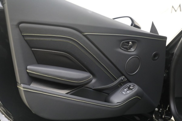 New 2023 Aston Martin Vantage V8 for sale $180,286 at Aston Martin of Greenwich in Greenwich CT 06830 16