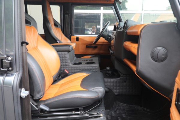 Used 1983 Land Rover Defender 110 Double Cab 6x6 Edition for sale $399,900 at Aston Martin of Greenwich in Greenwich CT 06830 14