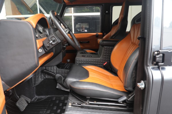 Used 1983 Land Rover Defender 110 Double Cab 6x6 Edition for sale $399,900 at Aston Martin of Greenwich in Greenwich CT 06830 8