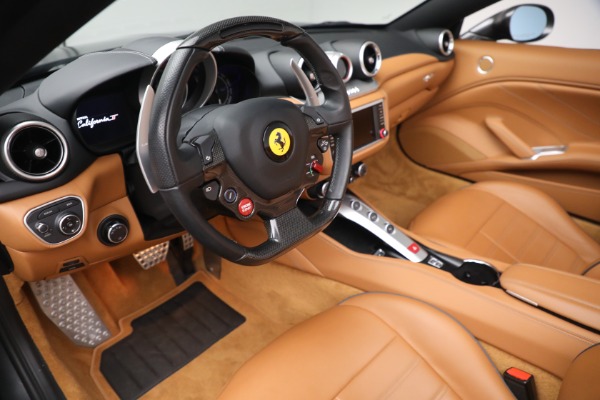 Used 2017 Ferrari California T for sale $151,900 at Miller Motorcars Aston Martin in Greenwich CT 06830 15