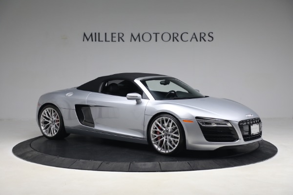 Used 2015 Audi R8 4.2 quattro Spyder for sale $149,900 at Aston Martin of Greenwich in Greenwich CT 06830 16