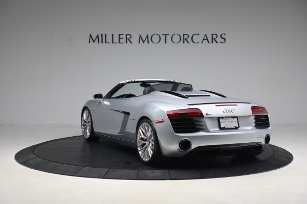 Used 2015 Audi R8 4.2 quattro Spyder for sale $149,900 at Aston Martin of Greenwich in Greenwich CT 06830 5