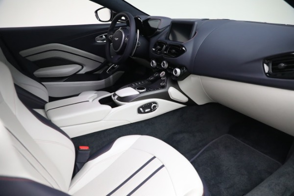 New 2023 Aston Martin Vantage V8 for sale $195,586 at Aston Martin of Greenwich in Greenwich CT 06830 18