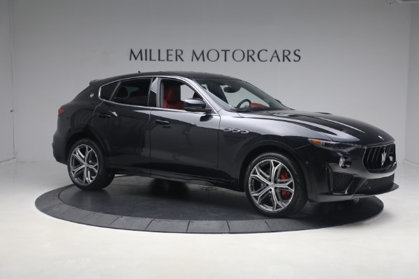 Used 2019 Maserati Levante Trofeo for sale $81,900 at Aston Martin of Greenwich in Greenwich CT 06830 17