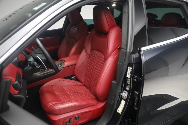 Used 2019 Maserati Levante Trofeo for sale $81,900 at Aston Martin of Greenwich in Greenwich CT 06830 22
