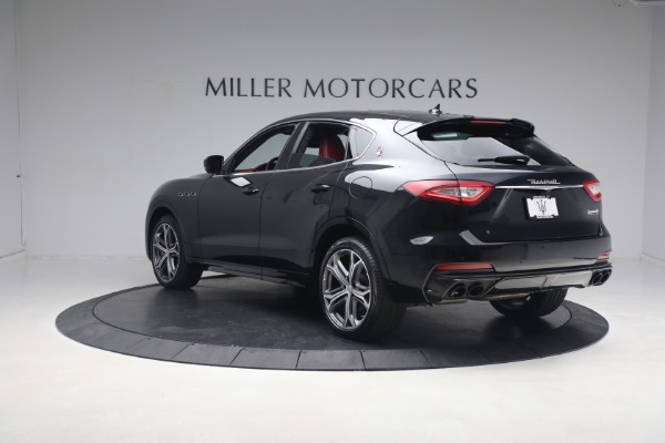 Used 2019 Maserati Levante Trofeo for sale $81,900 at Aston Martin of Greenwich in Greenwich CT 06830 8