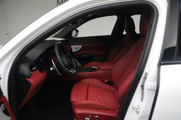 Used 2023 Maserati Grecale Trofeo for sale Sold at Aston Martin of Greenwich in Greenwich CT 06830 14