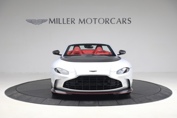 Used 2023 Aston Martin Vantage V12 for sale $418,586 at Aston Martin of Greenwich in Greenwich CT 06830 11