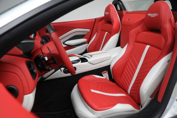 Used 2023 Aston Martin Vantage V12 for sale $418,586 at Aston Martin of Greenwich in Greenwich CT 06830 25