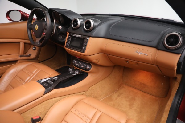 Used 2014 Ferrari California for sale $136,900 at Aston Martin of Greenwich in Greenwich CT 06830 23