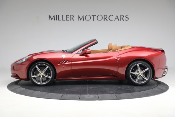 Used 2014 Ferrari California for sale $136,900 at Aston Martin of Greenwich in Greenwich CT 06830 3