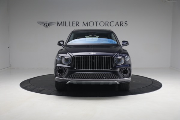 Used 2023 Bentley Bentayga EWB Azure V8 for sale $267,900 at Aston Martin of Greenwich in Greenwich CT 06830 12