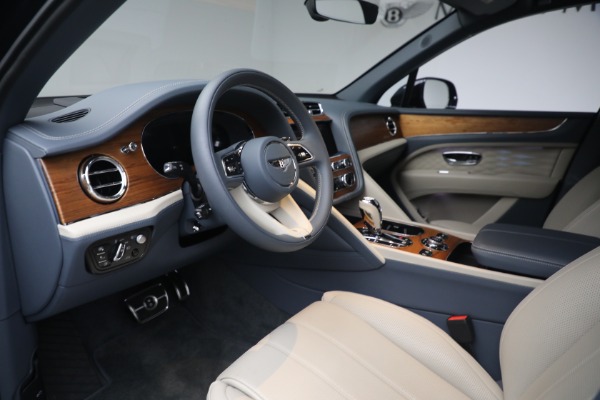 Used 2023 Bentley Bentayga EWB Azure V8 for sale $267,900 at Aston Martin of Greenwich in Greenwich CT 06830 13