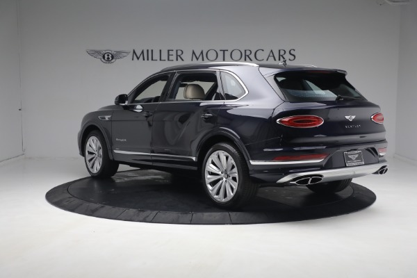 Used 2023 Bentley Bentayga EWB Azure V8 for sale $267,900 at Aston Martin of Greenwich in Greenwich CT 06830 5