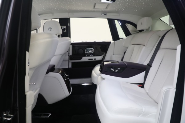 Used 2018 Rolls-Royce Phantom for sale $339,900 at Aston Martin of Greenwich in Greenwich CT 06830 11