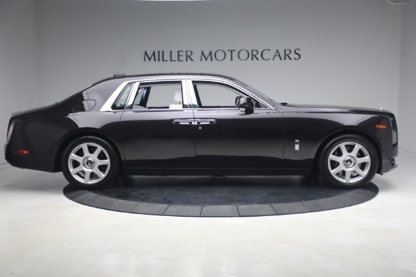 Used 2018 Rolls-Royce Phantom for sale $339,900 at Aston Martin of Greenwich in Greenwich CT 06830 3